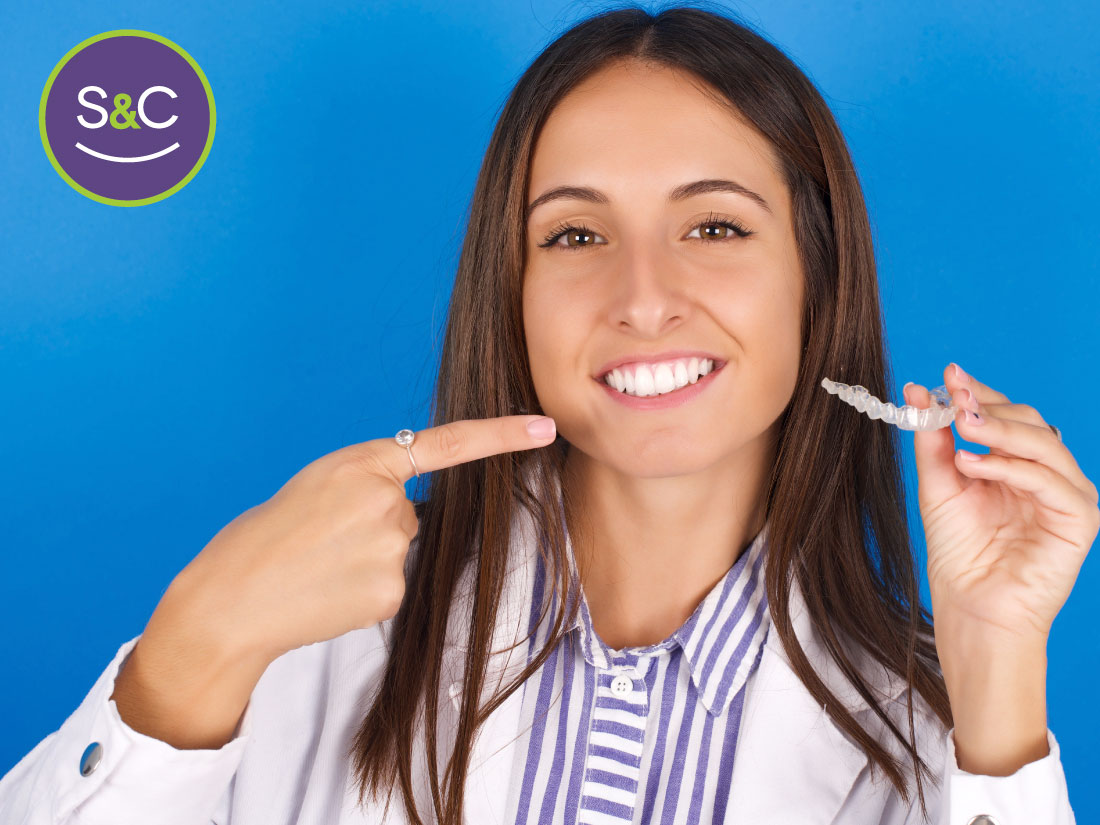 Learn more about the right fit for you when you compare Invisalign vs Braces